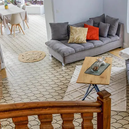 Сasa de vacaciones 3 Bedroom Gorgeous In *